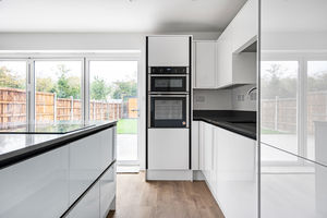 Kitchen- click for photo gallery